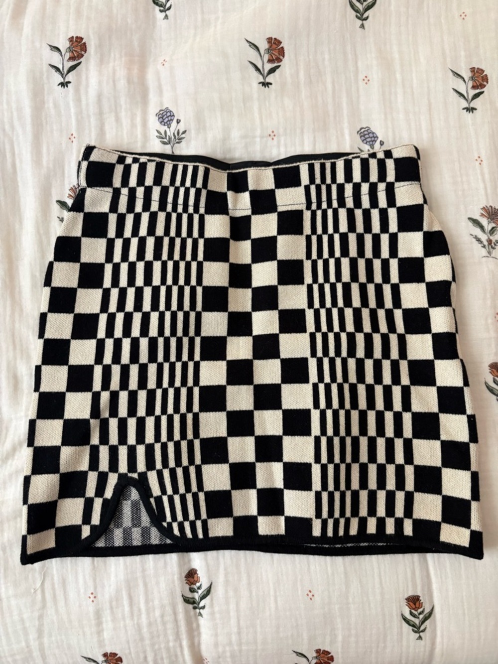 Black and Cream Checker Knit Mini Skirt
